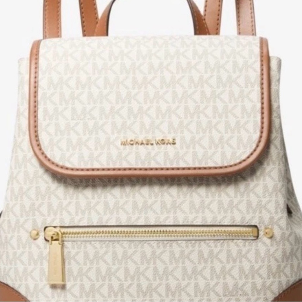 Michael Kors Vanilla/Acorn Harrison Medium Saffiano Leather Signature  Backpack - Picture 2 of 16